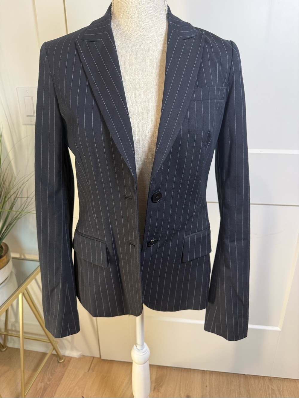 WomenTheory Nettie Pinstripe One-Button Blazer Navy Size 8 Tailored Jacket